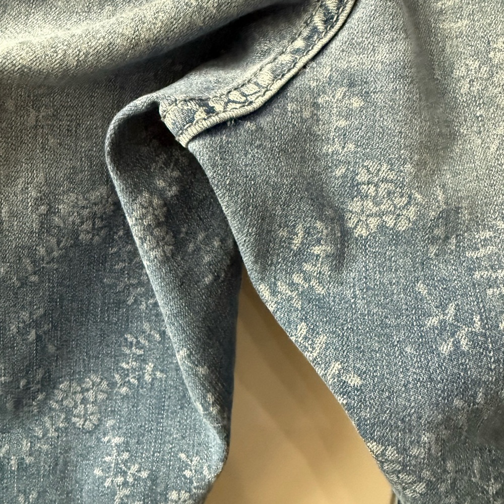 GAP girlfriend floral jeans - Picture 6 of 7